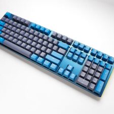 Ducky One 3 Daybreak Full Size 100% RGB Keyboard - Cherry Red Switch / AR Layout