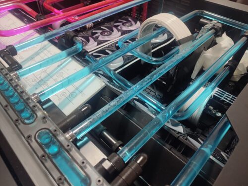 Performa-Level Watercooling - Image 8